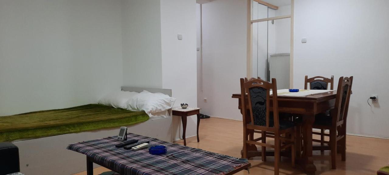 Boba Apartment *